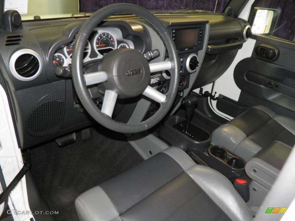 2010 Jeep Wrangler Unlimited Sahara 4x4 Interior Photo