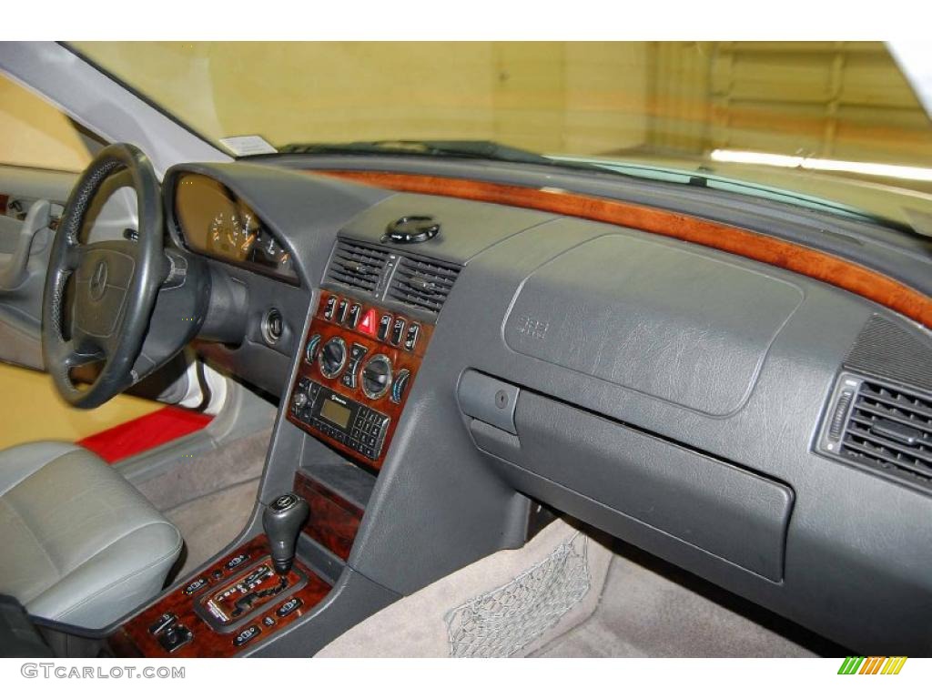 1999 Mercedes-Benz C 230 Kompressor Sedan Grey Dashboard Photo #52785572