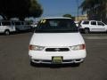 Vibrant White - Windstar LX Photo No. 2