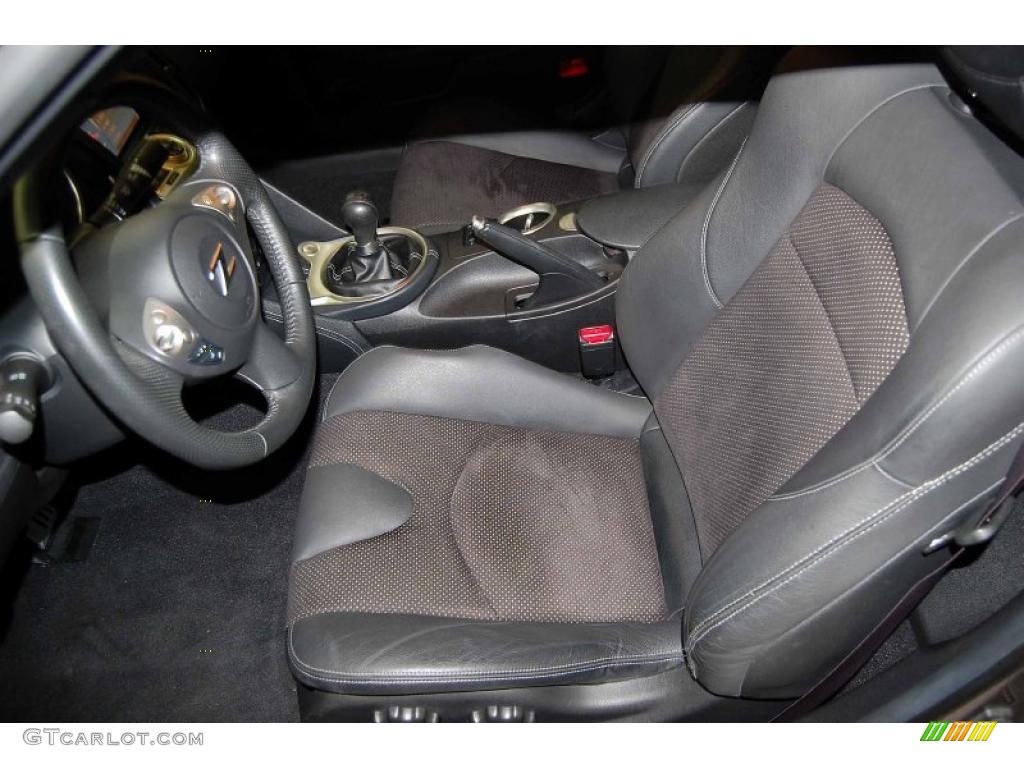 Black Leather Interior 2009 Nissan 370Z Sport Touring Coupe Photo #52786184