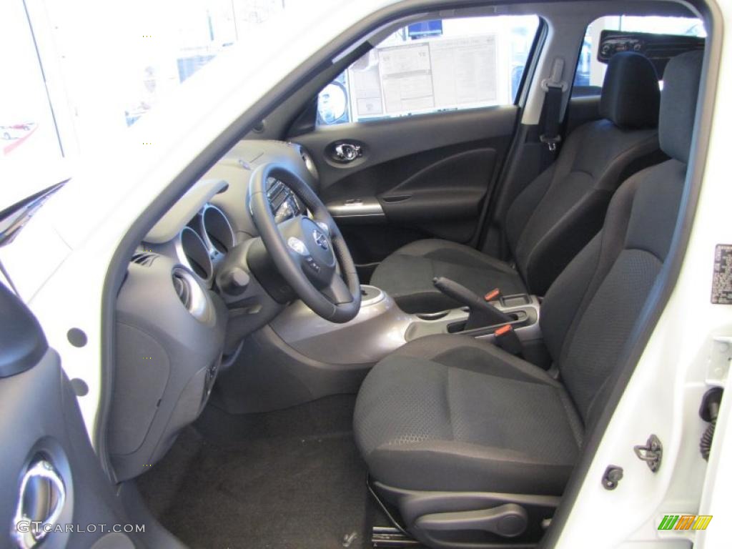 Black/Silver Trim Interior 2011 Nissan Juke SV Photo #52787934