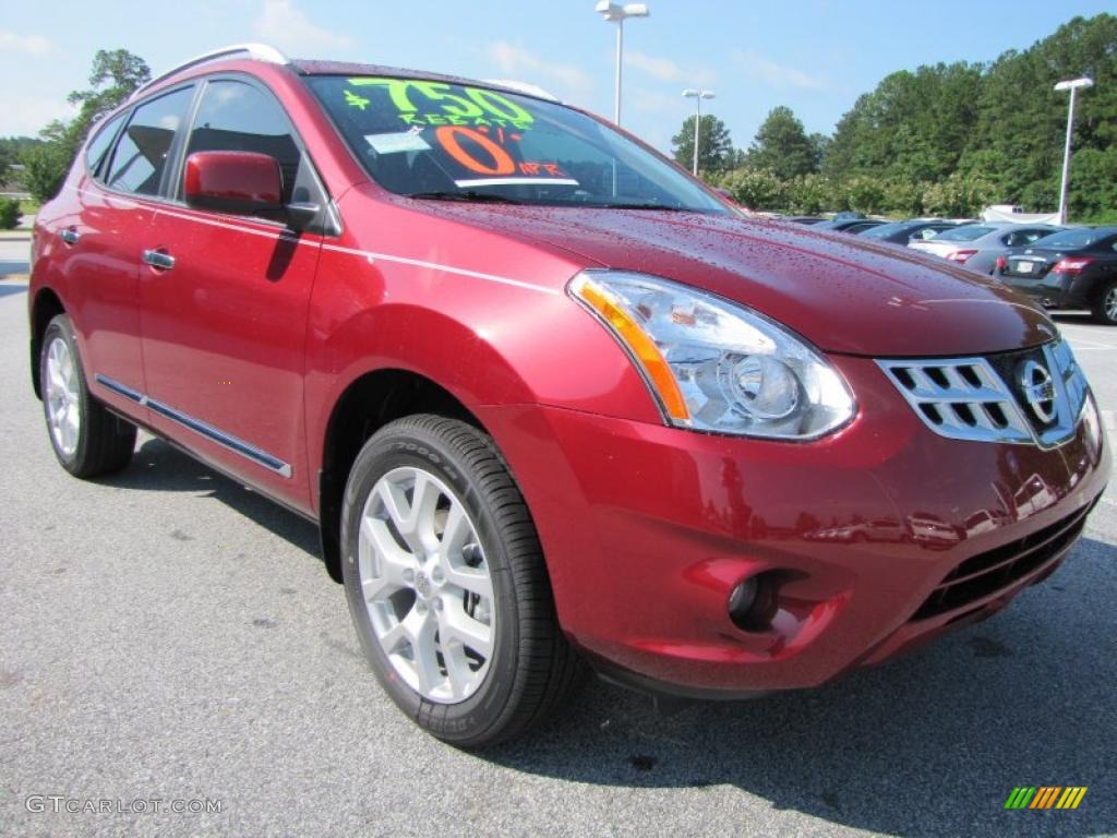 2011 Rogue SL - Cayenne Red / Black photo #7