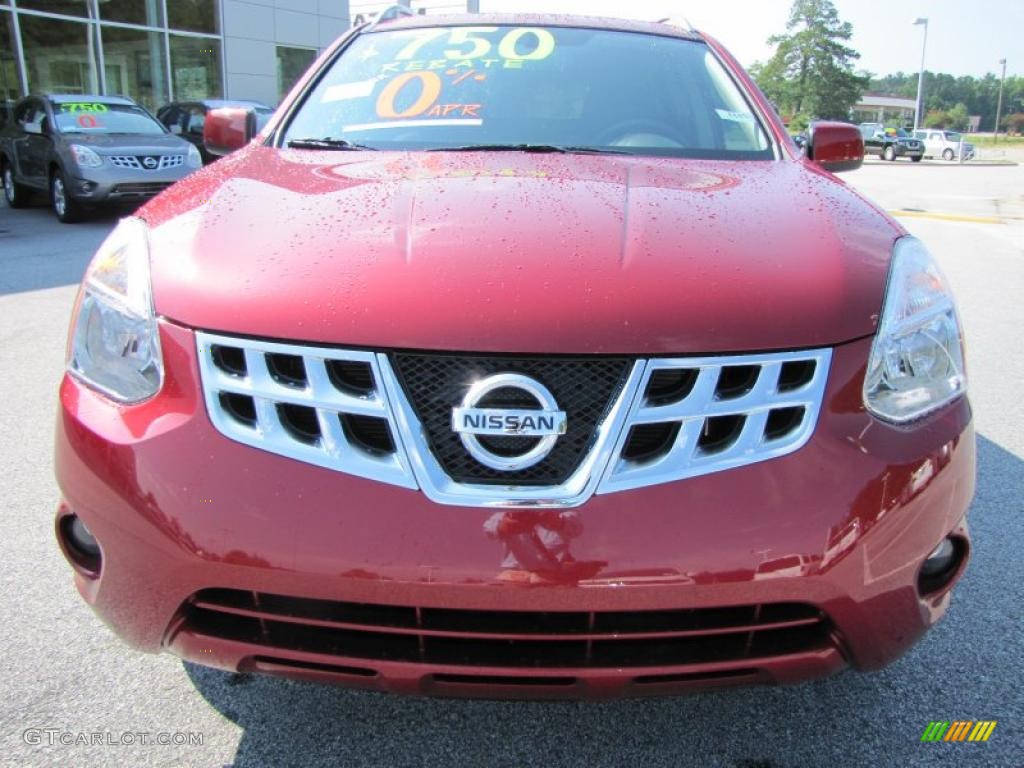 2011 Rogue SL - Cayenne Red / Black photo #8