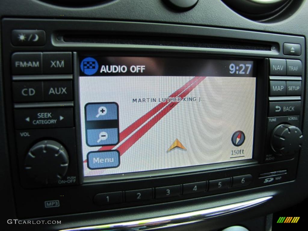 2011 Rogue SL - Cayenne Red / Black photo #16