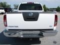 2011 Avalanche White Nissan Frontier SV Crew Cab  photo #4