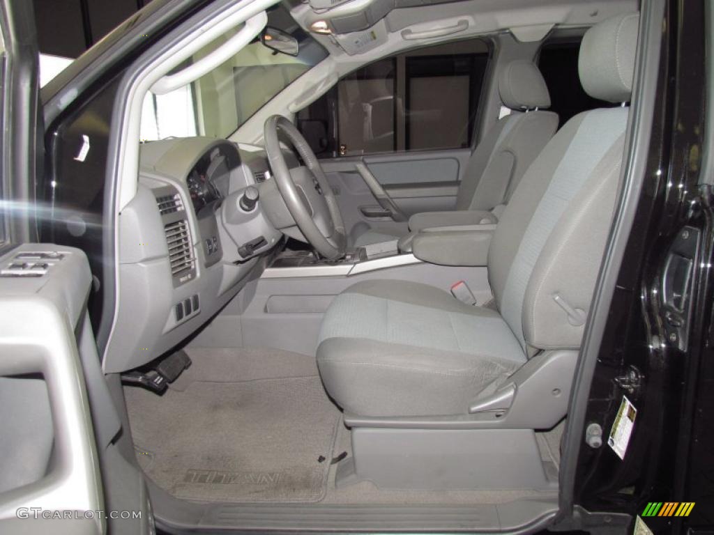 2006 Nissan Titan SE King Cab interior Photo #52789060