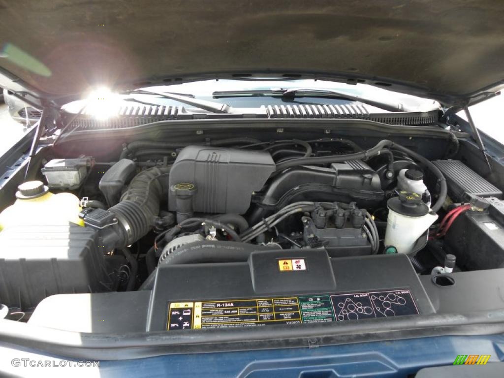 2002 Ford Explorer XLT 4.0 Liter SOHC 12-Valve V6 Engine Photo #52790300