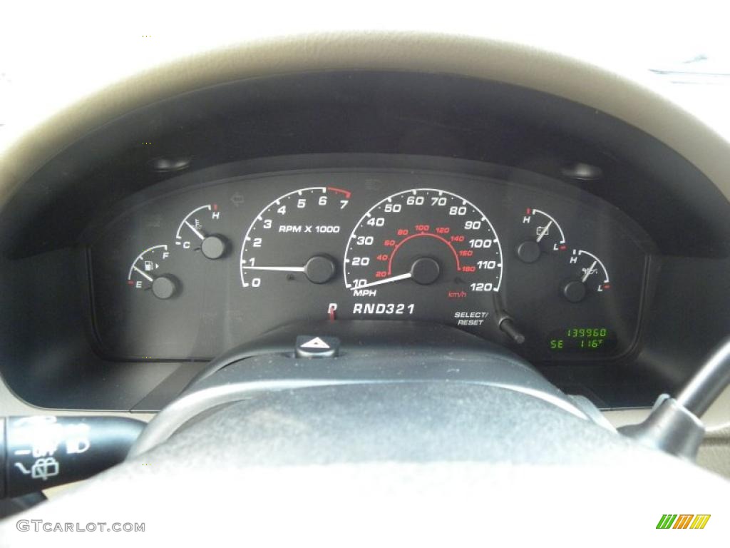 2002 Ford Explorer XLT Gauges Photo #52790336