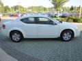 Stone White - Avenger SXT Photo No. 6