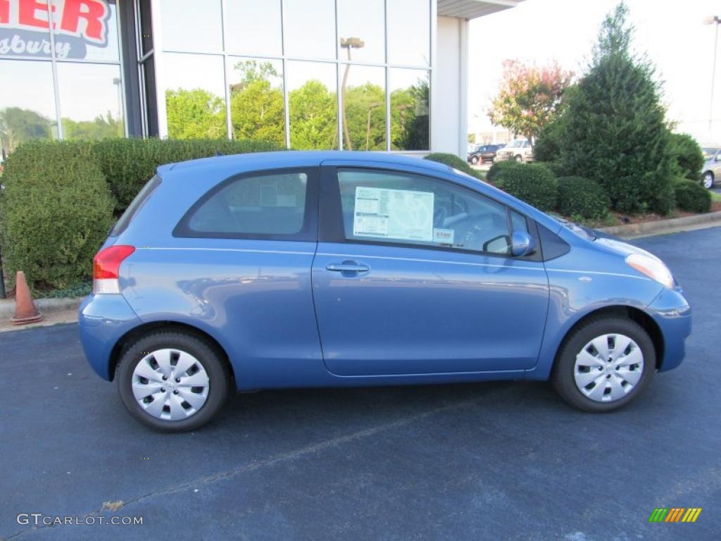 2011 Yaris 3 Door Liftback - Bayou Blue Pearl / Dark Charcoal photo #6