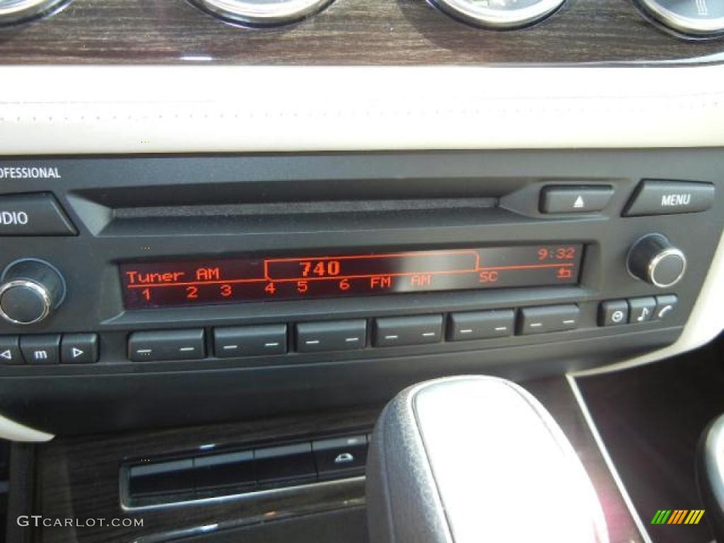 2009 BMW Z4 sDrive30i Roadster Controls Photo #52794172