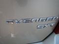 White Gold - Avenger SXT Photo No. 32