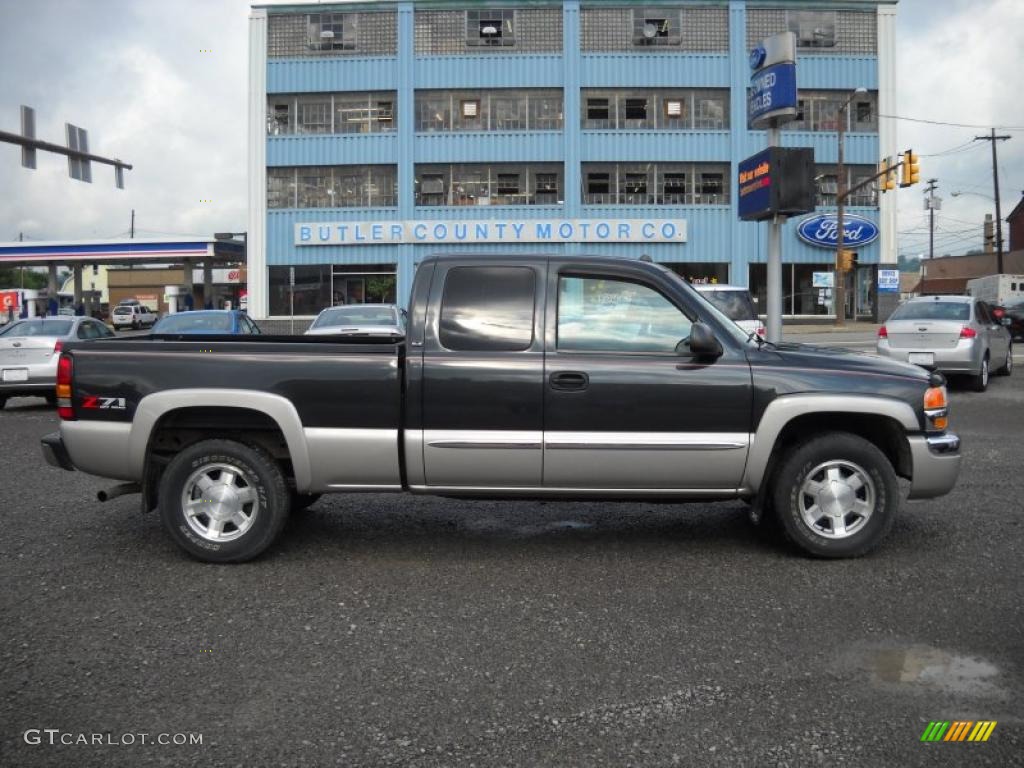 Carbon Metallic GMC Sierra 1500