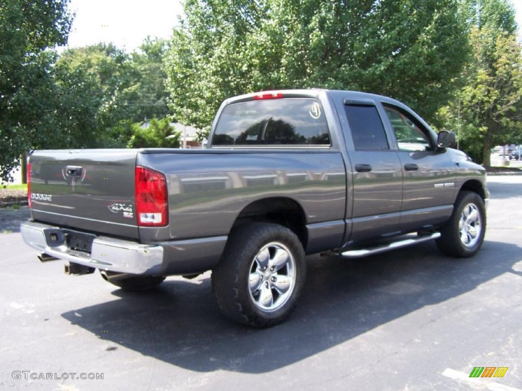 2004 Ram 1500 SLT Quad Cab 4x4 - Graphite Metallic / Dark Slate Gray photo #6