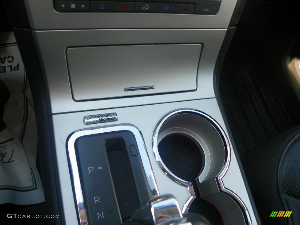 2010 MKX AWD - White Platinum Tri-Coat / Charcoal Black photo #21