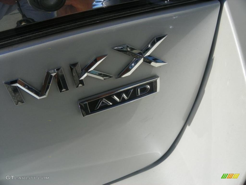 2010 MKX AWD - White Platinum Tri-Coat / Charcoal Black photo #28