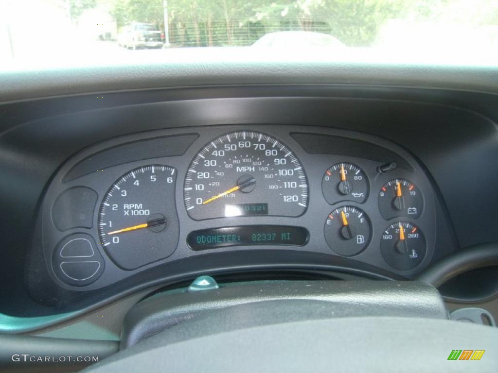 2003 Suburban 1500 Z71 4x4 - Dark Green Metallic / Gray/Dark Charcoal photo #22