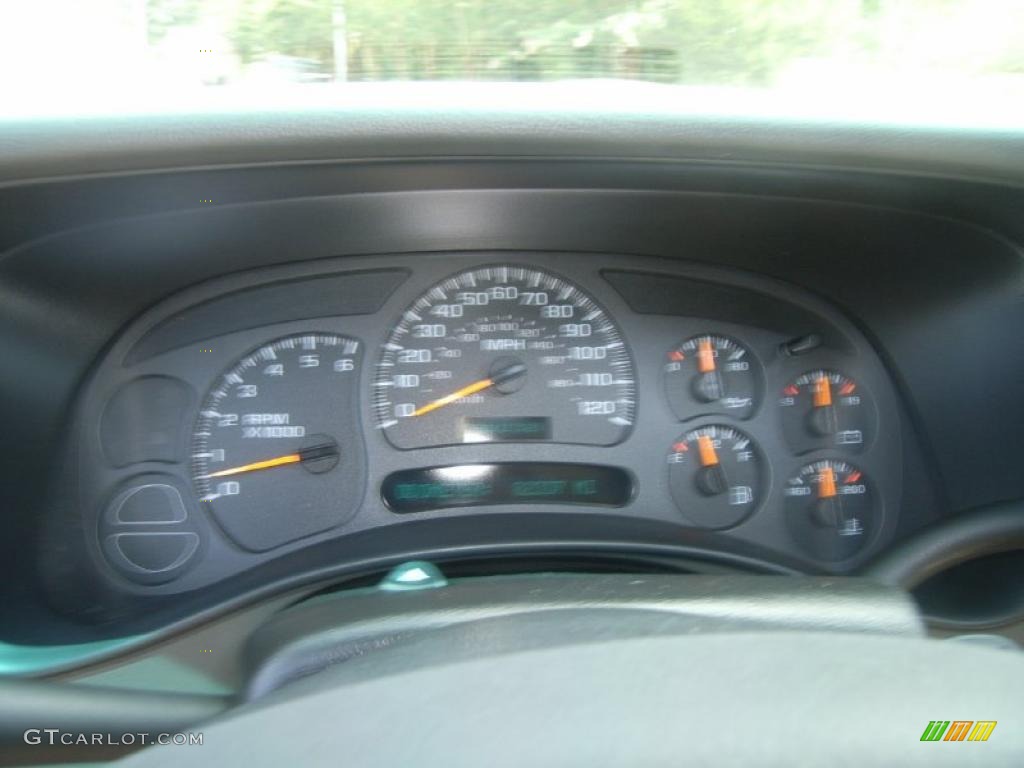 2003 Suburban 1500 Z71 4x4 - Dark Green Metallic / Gray/Dark Charcoal photo #23