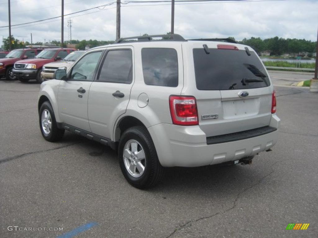 2009 Escape XLT - Light Sage Metallic / Stone photo #9