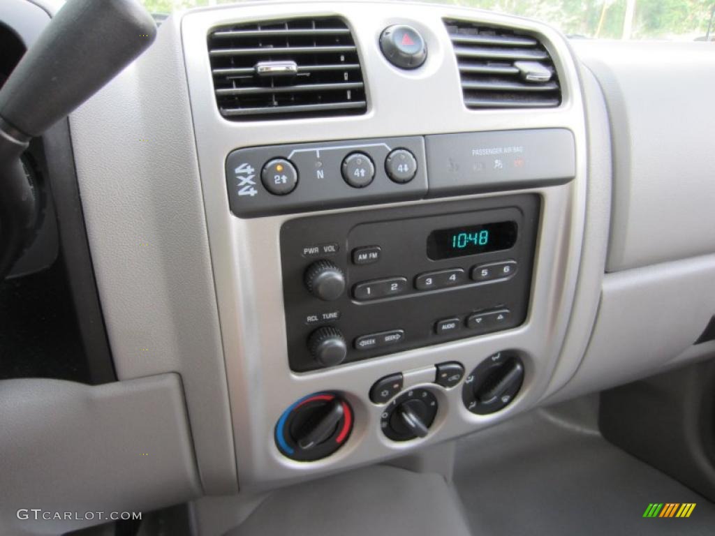 2008 GMC Canyon SL Regular Cab 4x4 Controls Photos