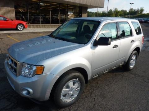 2012 Ford Escape XLS 4WD Data, Info and Specs