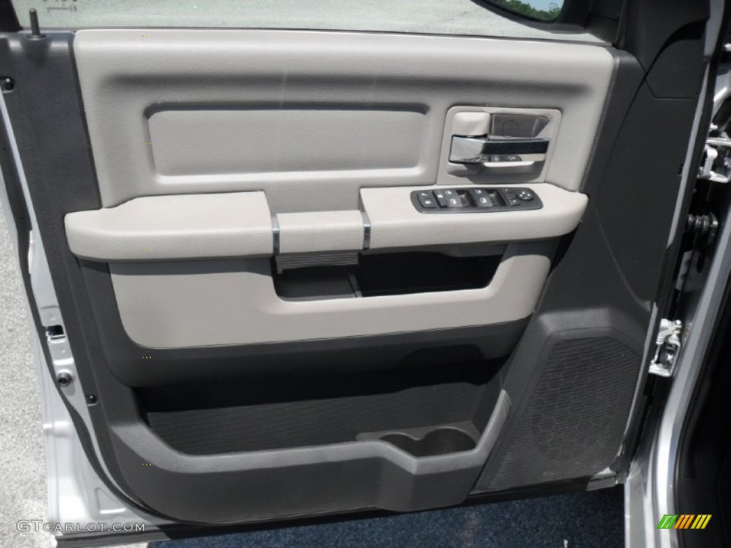 2011 Ram 1500 SLT Quad Cab - Bright Silver Metallic / Dark Slate Gray/Medium Graystone photo #9