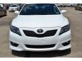 Super White - Camry SE Photo No. 2