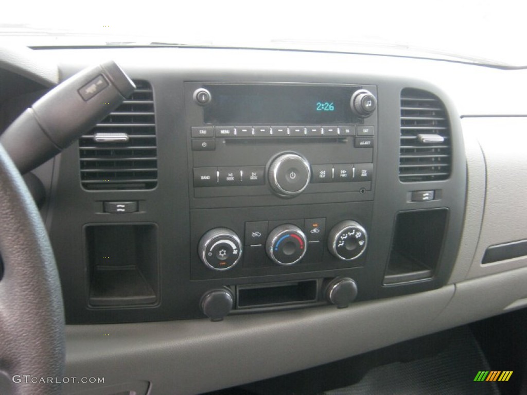 2008 Silverado 1500 Work Truck Regular Cab 4x4 - Silver Birch Metallic / Dark Titanium photo #9