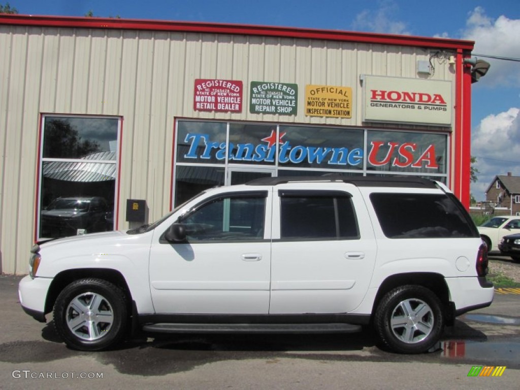 2005 TrailBlazer EXT LT 4x4 - Summit White / Light Gray photo #5