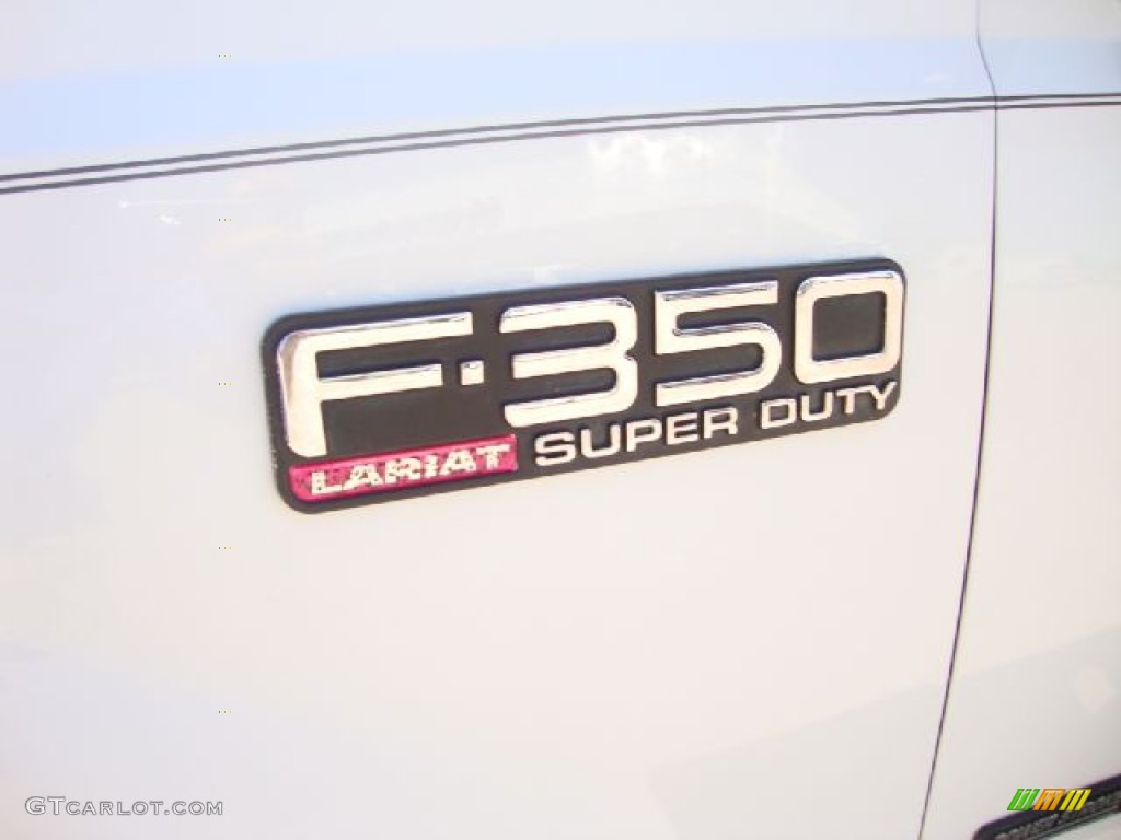 2002 Ford F350 Super Duty Lariat Crew Cab 4x4 Dually Marks and Logos Photo #52815747