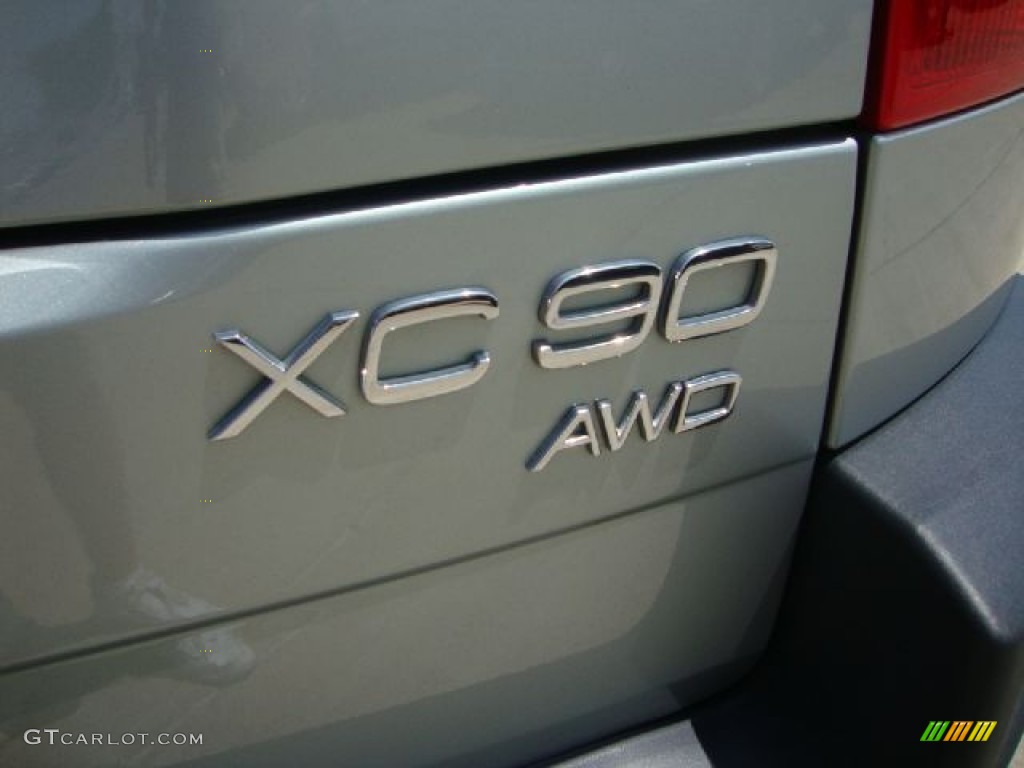 2003 XC90 2.5T AWD - Crystal Green Metallic / Taupe/Light Taupe photo #34