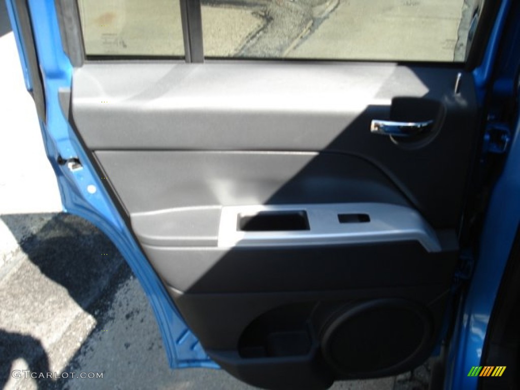 2008 Patriot Sport - Surf Blue Pearl / Dark Slate Gray photo #17
