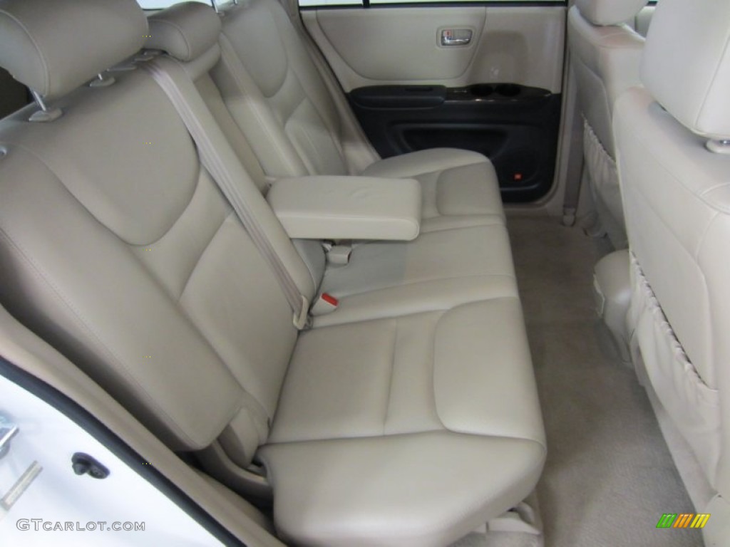 2002 Highlander Limited 4WD - Super White / Ivory photo #22