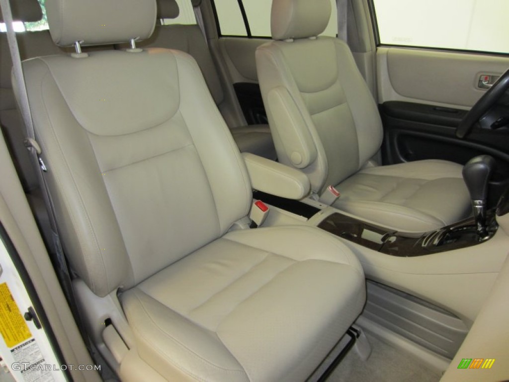 2002 Highlander Limited 4WD - Super White / Ivory photo #24