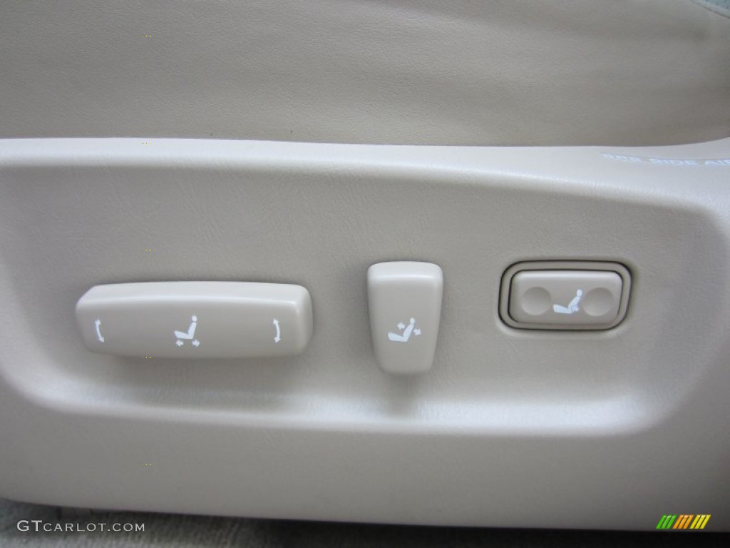 2002 Highlander Limited 4WD - Super White / Ivory photo #27