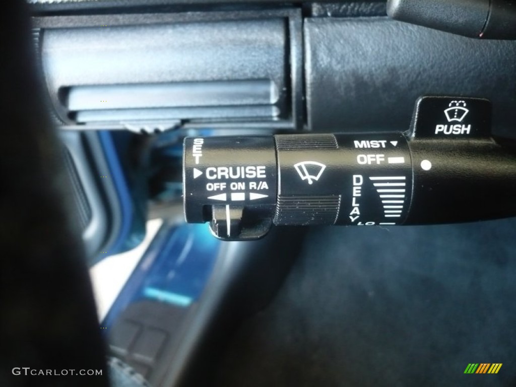 1996 Chevrolet Camaro Z28 Coupe Controls Photo #52825541