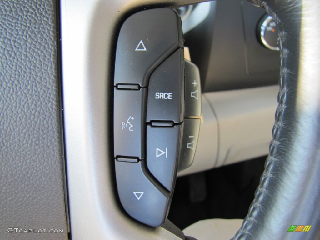 2007 Chevrolet Silverado 1500 LT Extended Cab 4x4 Controls Photo #52827467