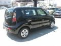 Shadow Black 2011 Kia Soul 1.6 Exterior