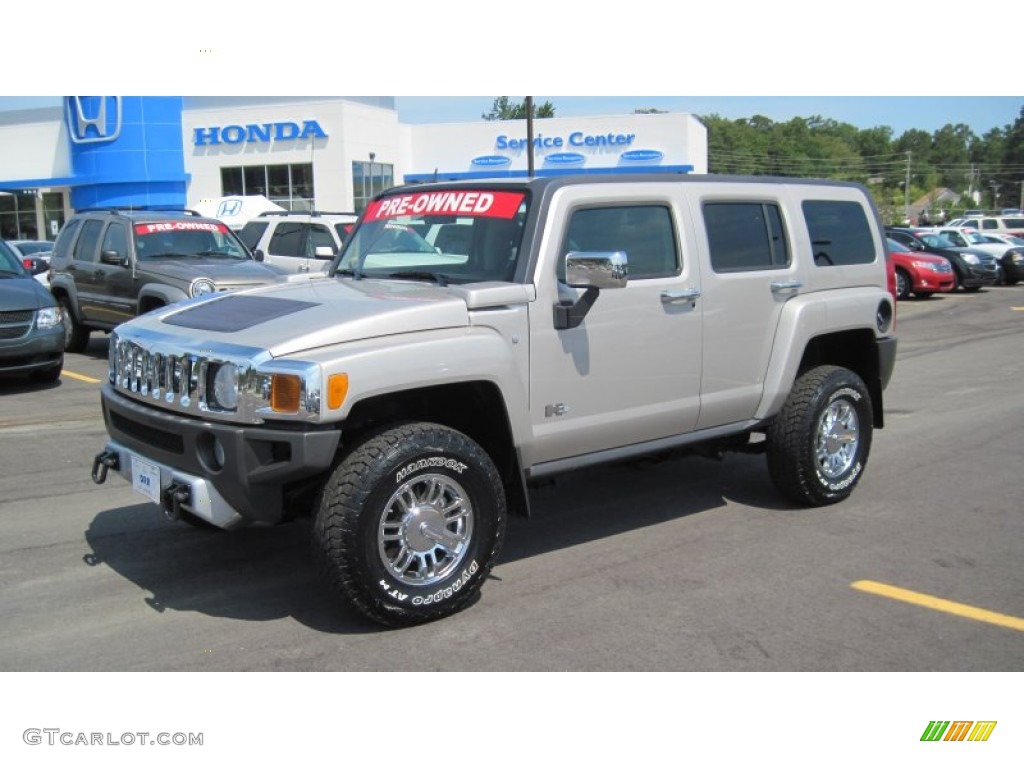 Boulder Gray Metallic Hummer H3