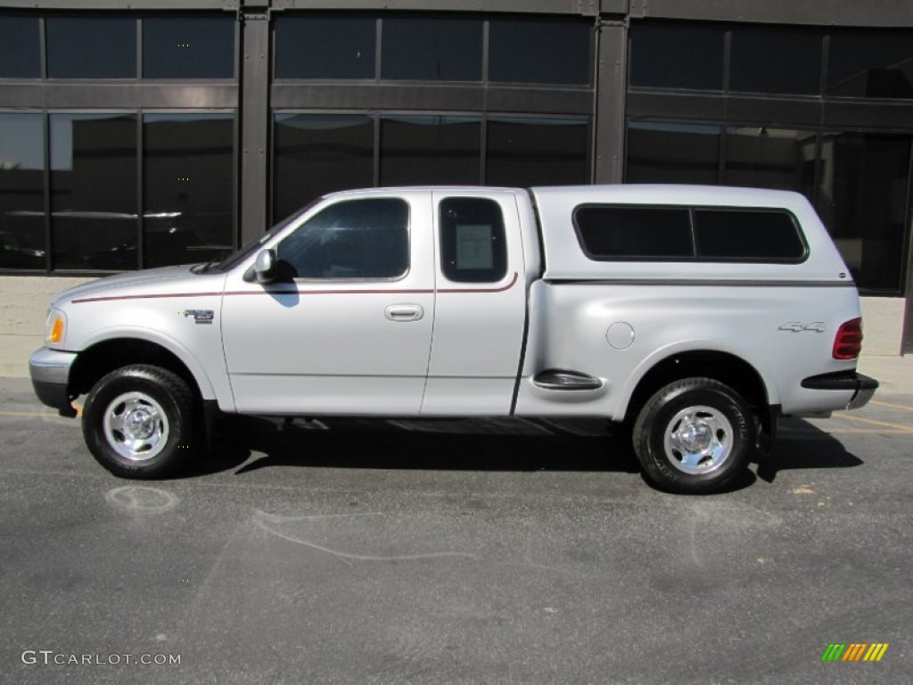 2003 F150 XLT SuperCab 4x4 - Silver Metallic / Medium Graphite Grey photo #2