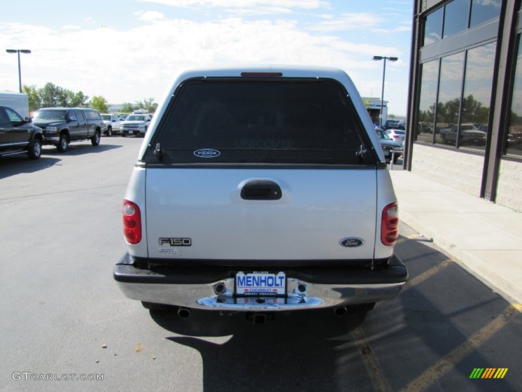 2003 F150 XLT SuperCab 4x4 - Silver Metallic / Medium Graphite Grey photo #27