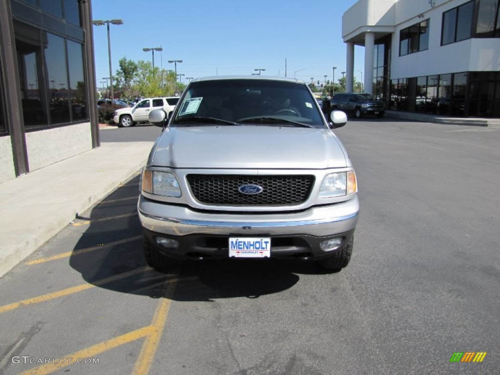 2003 F150 XLT SuperCab 4x4 - Silver Metallic / Medium Graphite Grey photo #30