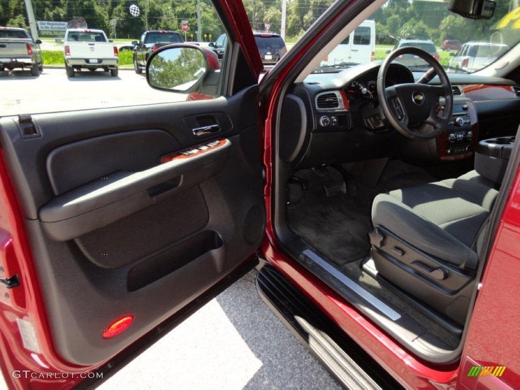 2009 Avalanche LT - Deep Ruby Red Metallic / Ebony photo #4