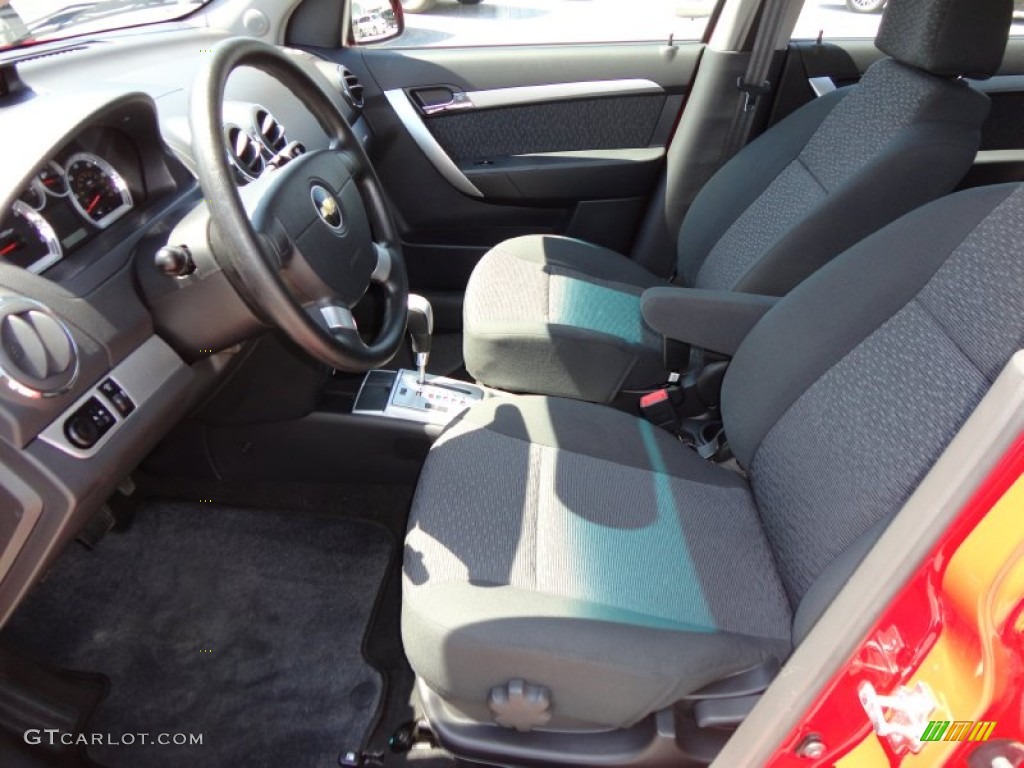 2011 Aveo LT Sedan - Victory Red / Charcoal photo #5