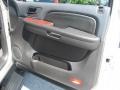 Quicksilver - Escalade EXT AWD Photo No. 21