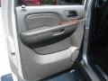 Quicksilver - Escalade EXT AWD Photo No. 23