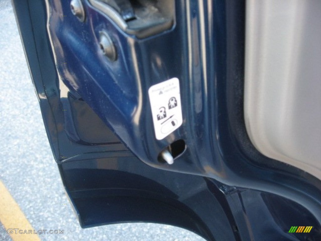 2005 Escalade AWD - Rip Tide Blue / Pewter photo #22