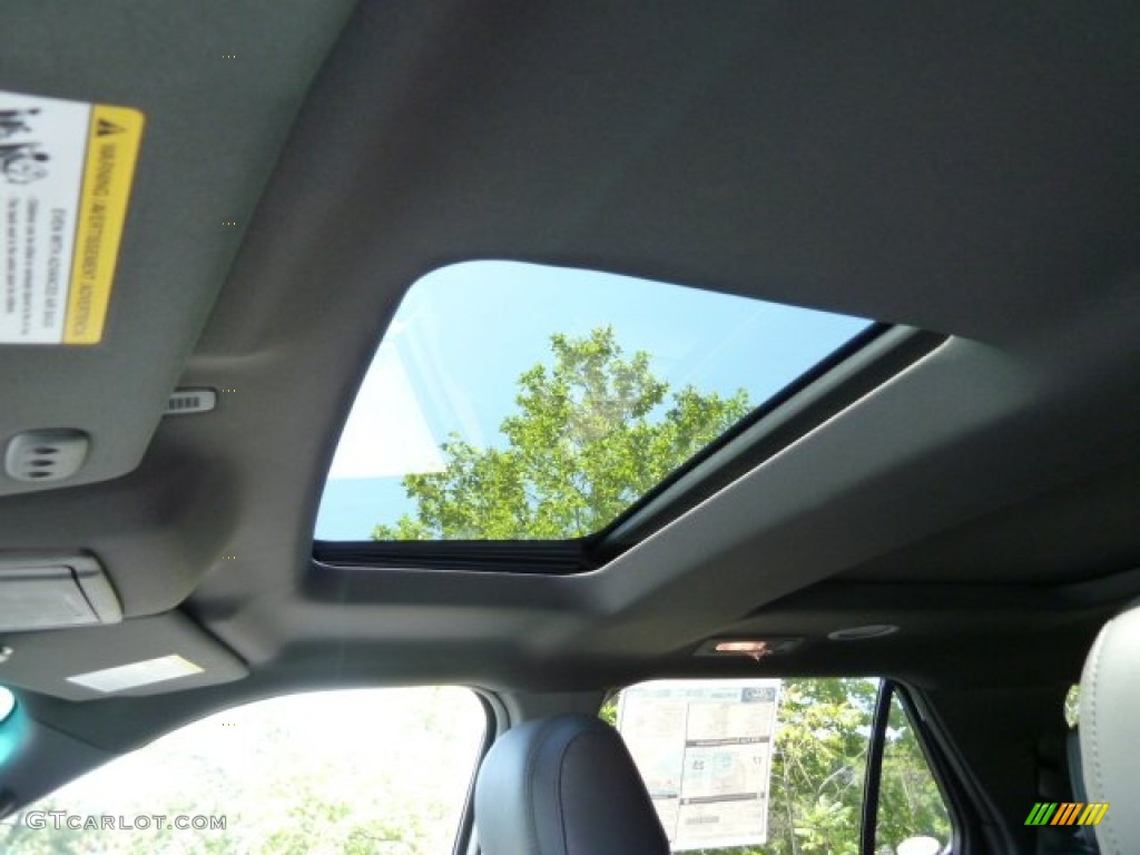 2012 Ford Explorer Limited 4WD Sunroof Photo #52835115