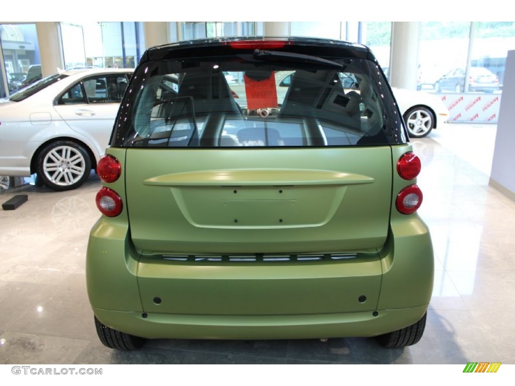 2011 fortwo passion coupe - Green Matte / Black Leather photo #5