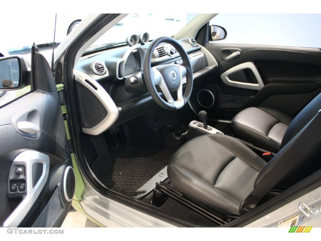 Black Leather Interior 2011 Smart fortwo passion coupe Photo #52835787